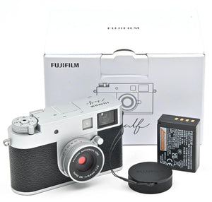 * OPEN BOX EXCELLENT * FUJIFILM X half Digital Camera (Silver) at PROCAM | procam.com