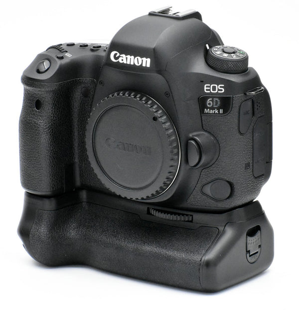 ***USED***Canon EOS 6D Mk II camera w/third party battery grip