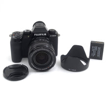 * USED * Fujifilm X-S10 with XF 18-55mm f/2.8-4 R LM OIS Lens SHUTTER 3647