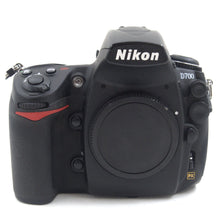 * USED * Nikon D700 Body Only Boxed - 43211 S.C.