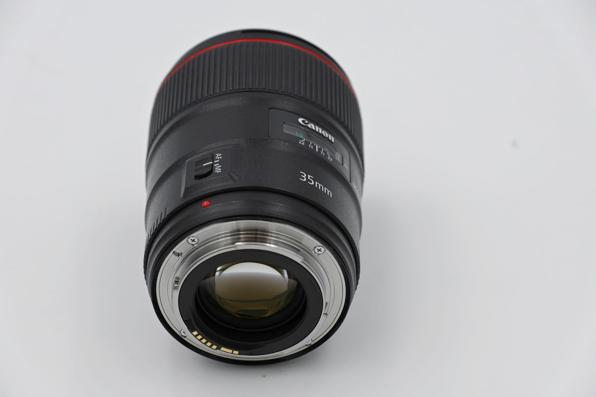 * USED * Canon EF 35mm f/1.4L II USM Lens