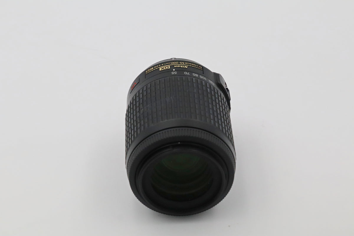 * USED *  Nikon DX AF-S NIKKOR 55-200mm f/4-5.6G ED VR Zoom Lens Nikon F