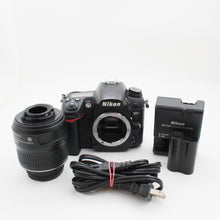 * USED * Nikon D7000 w/ AF-S DX Nikkor 18-55mm f/3.5-5.6G VR Lens - 43631 S.C.