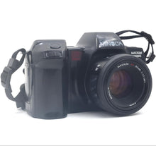 * USED * Minolta Maxxum 7000i w/Maxxum AF 50mm f/1.7 Lens Tested