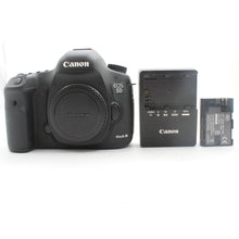 * USED * Canon EOS 5D Mark III DSLR Camera Body Only SHUTTER 66101