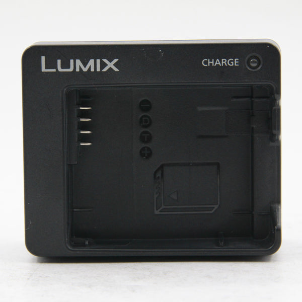 *** USED ***  Panasonic DMW-BTC13 Battery Charger for LUMIX Battery Pack DMW-BLF19