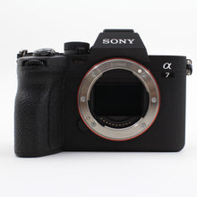 * OPEN BOX FAIR * Sony a7 IV Mirrorless Digital Camera with FE 28-70mm f/3.5-5.6 OSS Lens