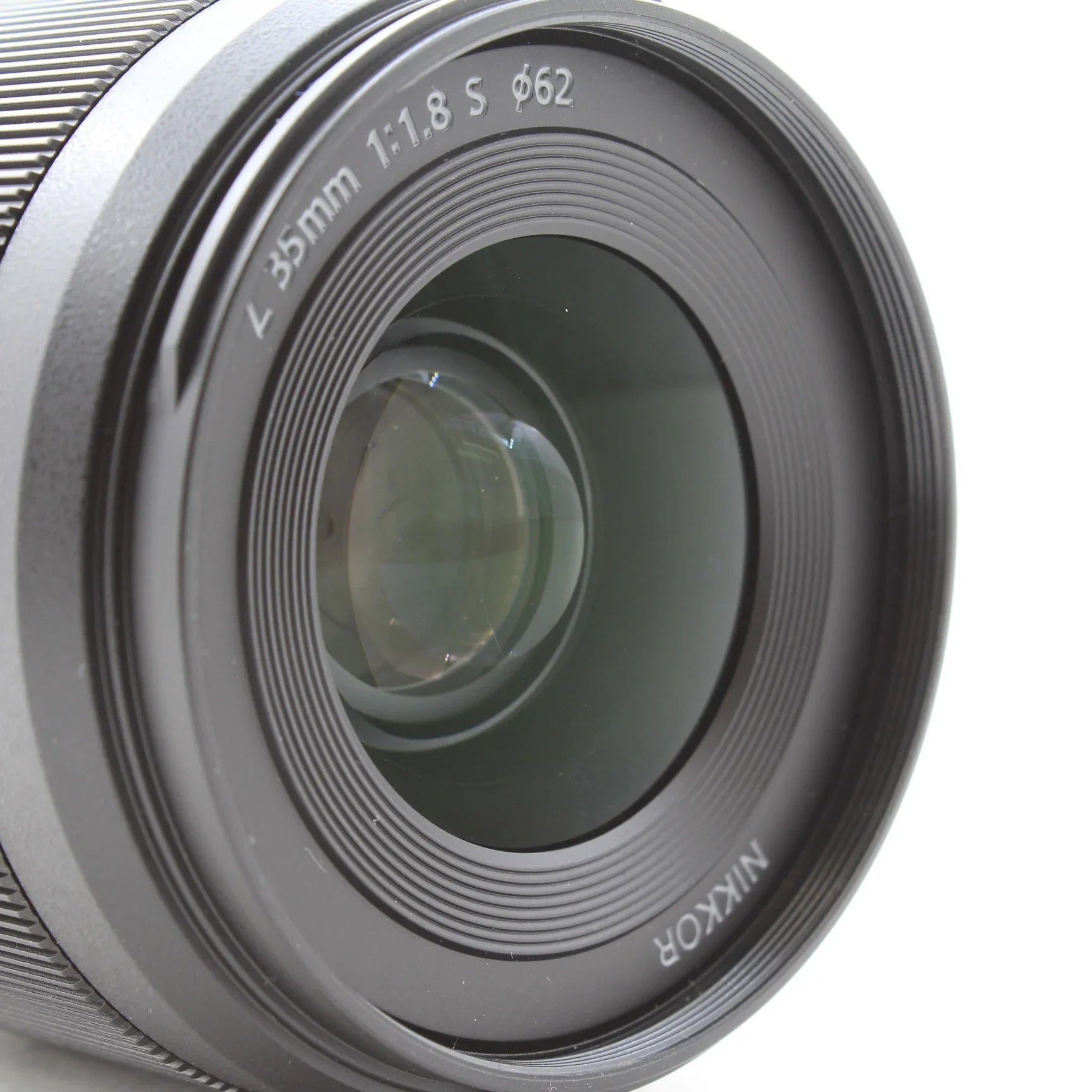* OPEN BOX EXCELLENT * Nikon NIKKOR Z 35mm f/1.8 S Lens at PROCAM | procam.com