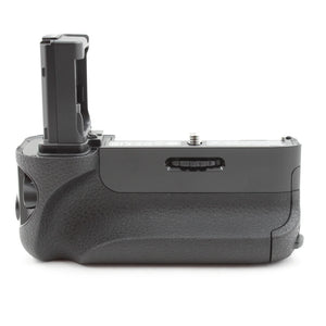 * OPEN BOX EXCELLENT * Sony Vertical Battery Grip for Alpha a7 or a7R Digital Camera (Black) at PROCAM | procam.com
