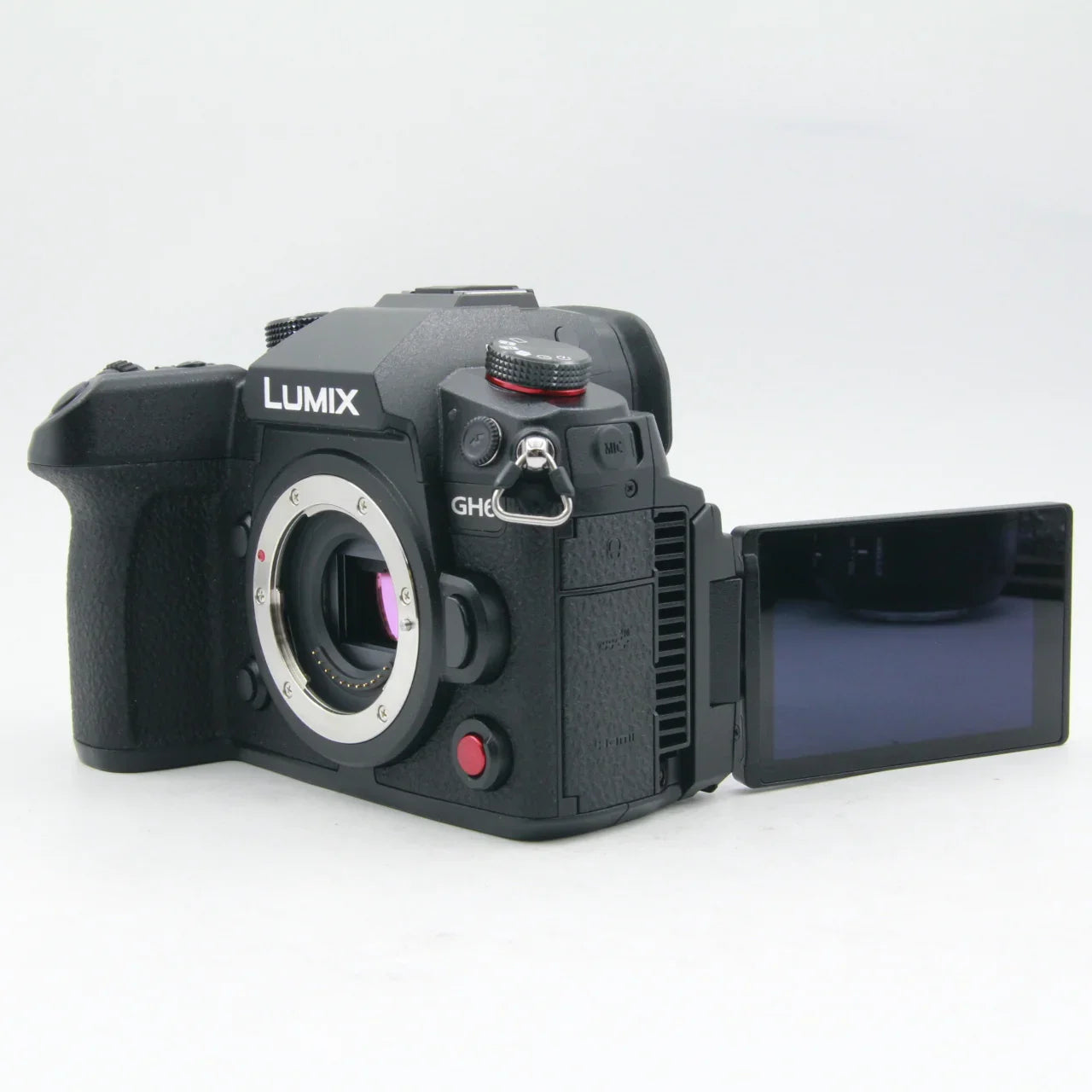* OPEN BOX EXCELLENT * Panasonic Lumix GH6 Mirrorless Camera with 12-60mm f/2.8-4.0 Leica Lens at PROCAM | procam.com