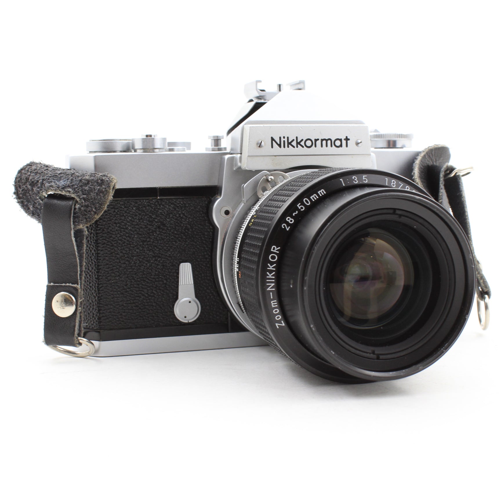 * USED * Nikon Nikkormat FTN with Zoom Nikkor 28-50mm f/3.5 Lens