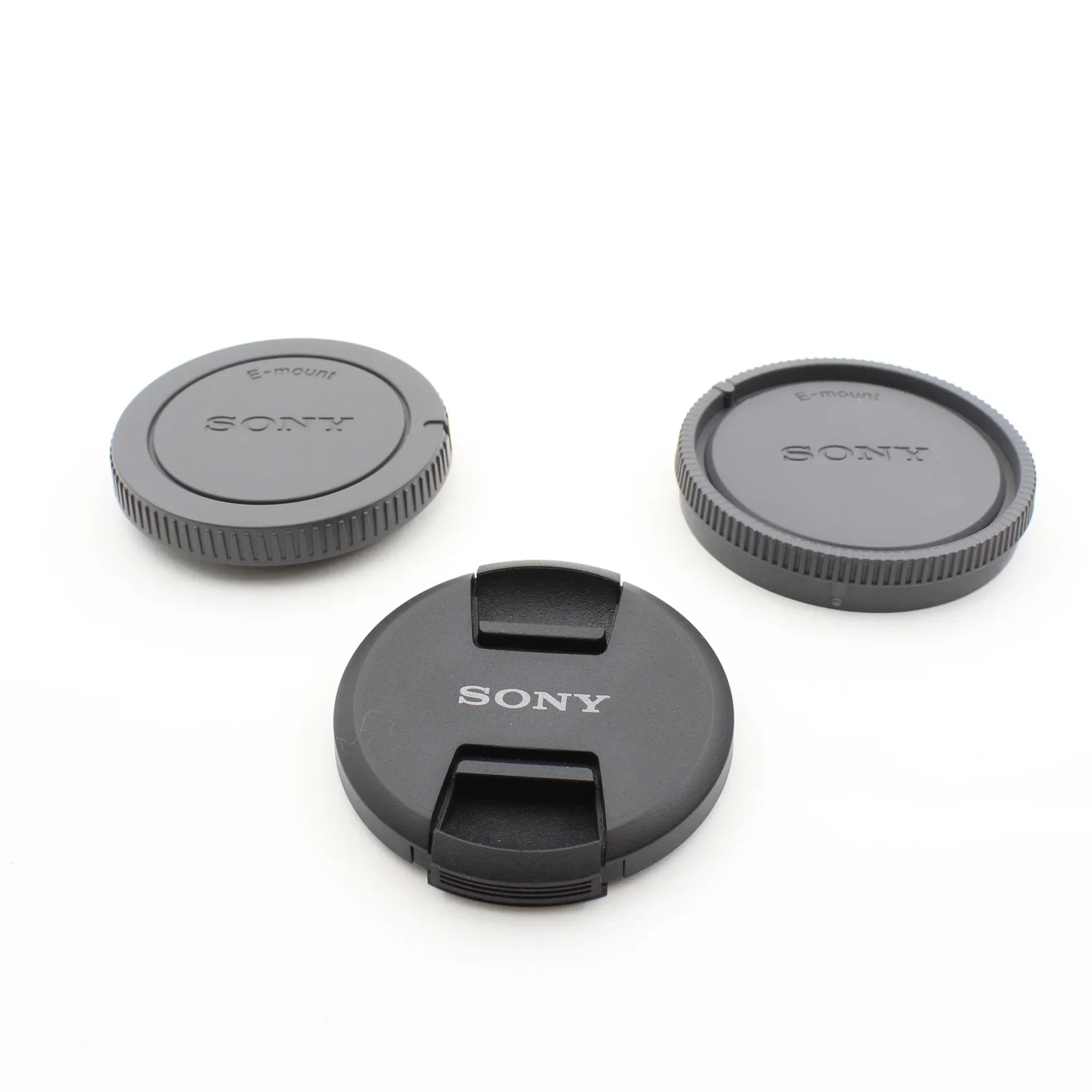 * OPEN BOX FAIR * Sony a6400 Mirrorless Digital Camera with E 18-135mm f/3.5-5.6 OSS Lens at PROCAM | procam.com