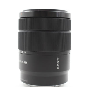 * OPEN BOX FAIR * Sony a6400 Mirrorless Digital Camera with E 18-135mm f/3.5-5.6 OSS Lens at PROCAM | procam.com