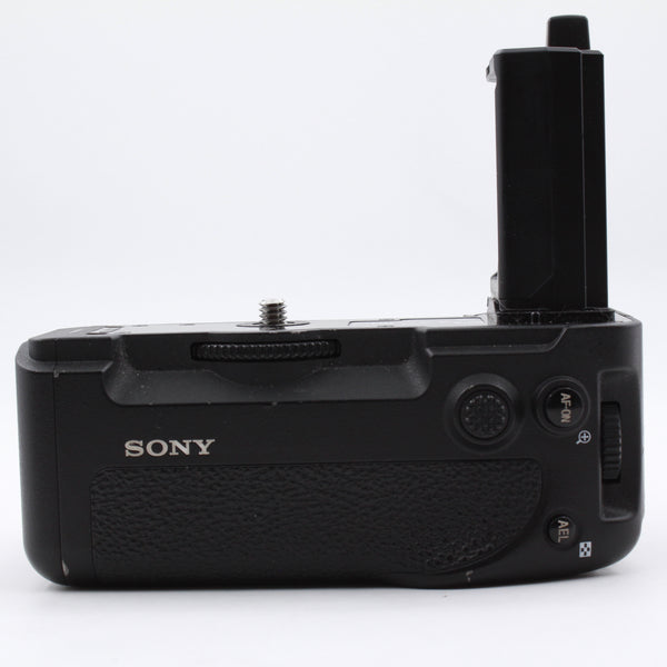 *** USED *** Sony Vertical Grip VG-C4EM