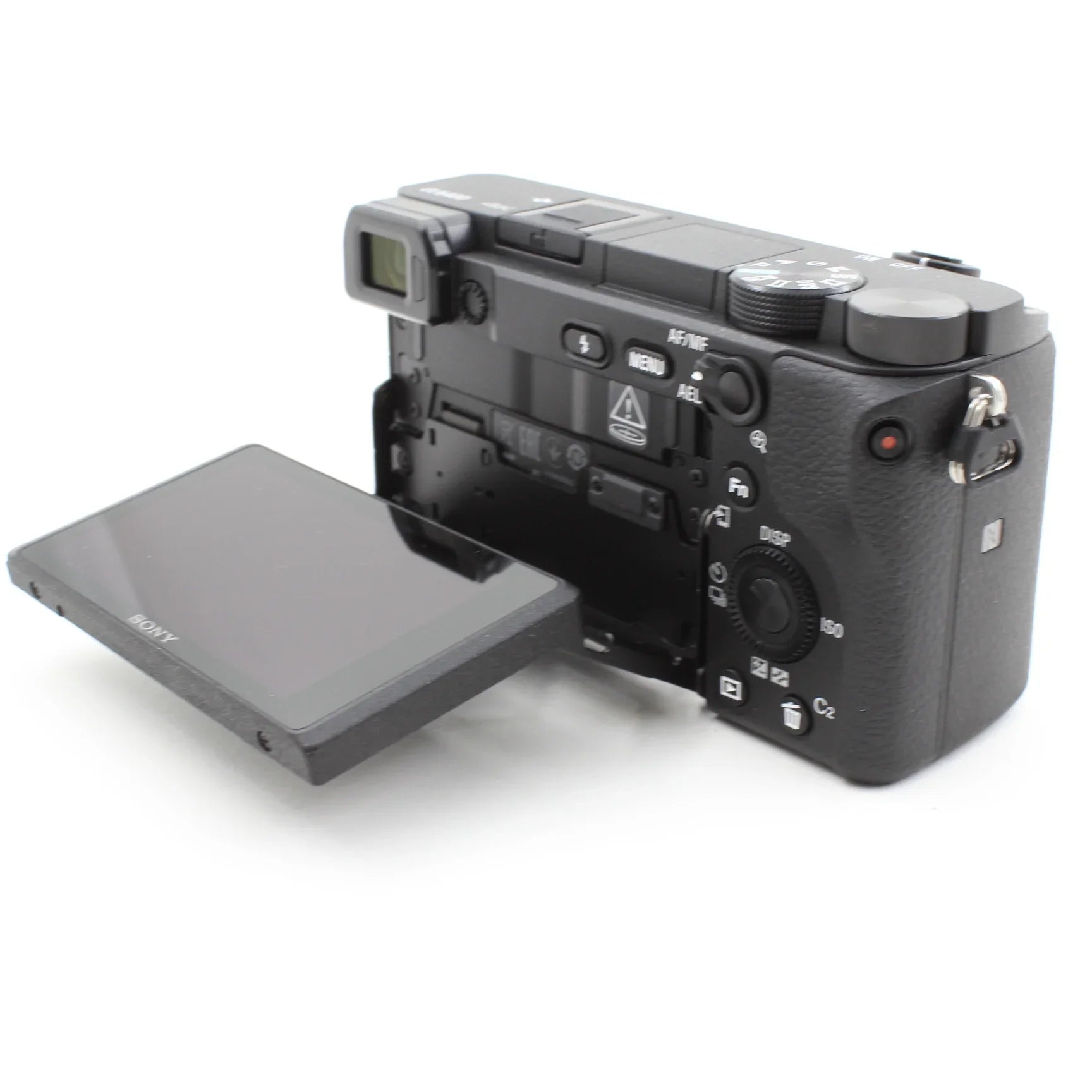 * OPEN BOX FAIR * Sony a6400 Mirrorless Digital Camera with E 18-135mm f/3.5-5.6 OSS Lens at PROCAM | procam.com