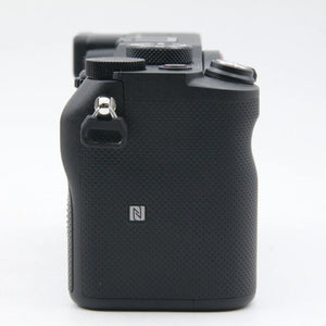 * OPEN BOX EXCELLENT * Sony Alpha a7C Mirrorless Digital Camera with FE 28-60mm f/4-5.6 Lens (Black) at PROCAM | procam.com