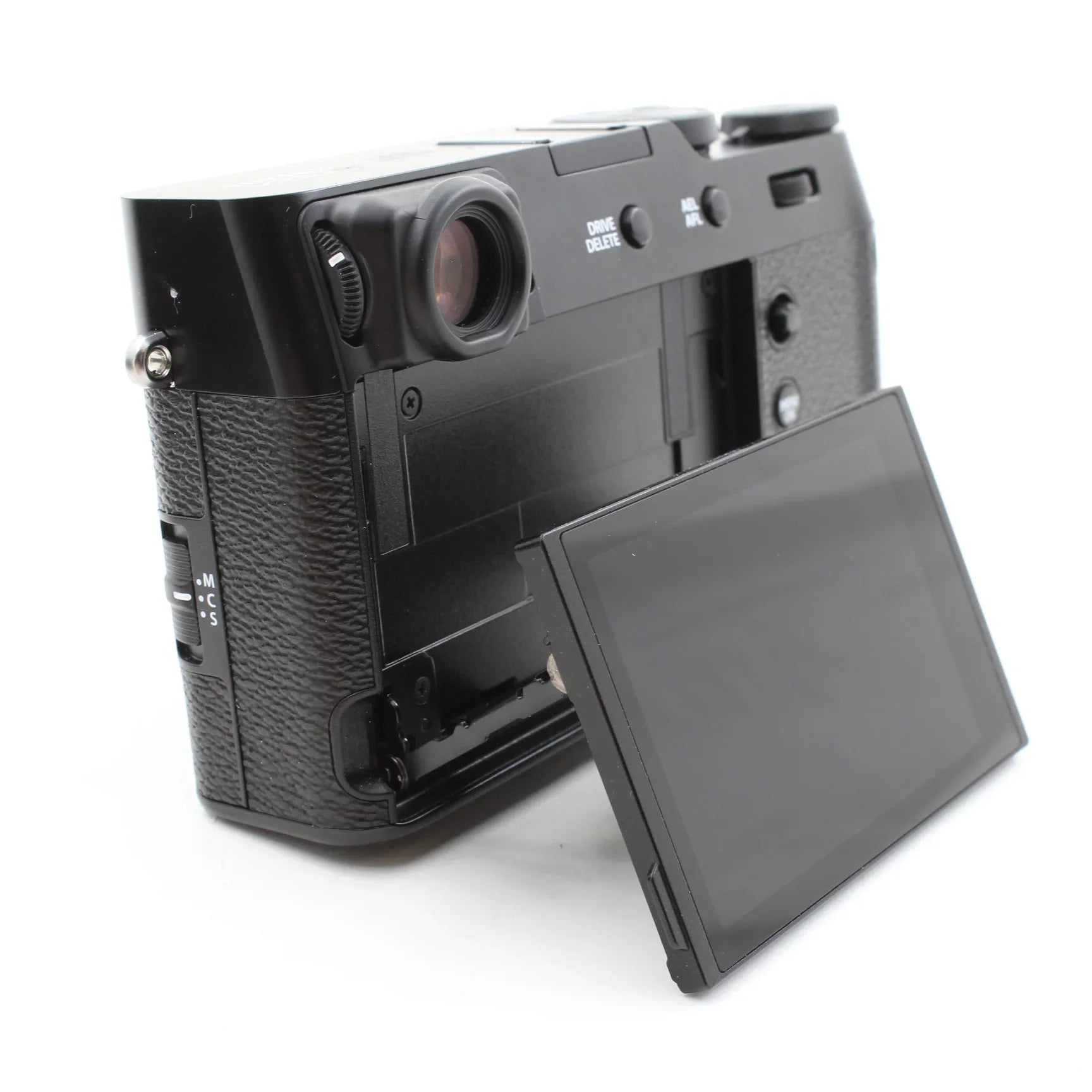 * OPEN BOX GOOD * Fujifilm X100VI Digital Camera (Black) at PROCAM | procam.com