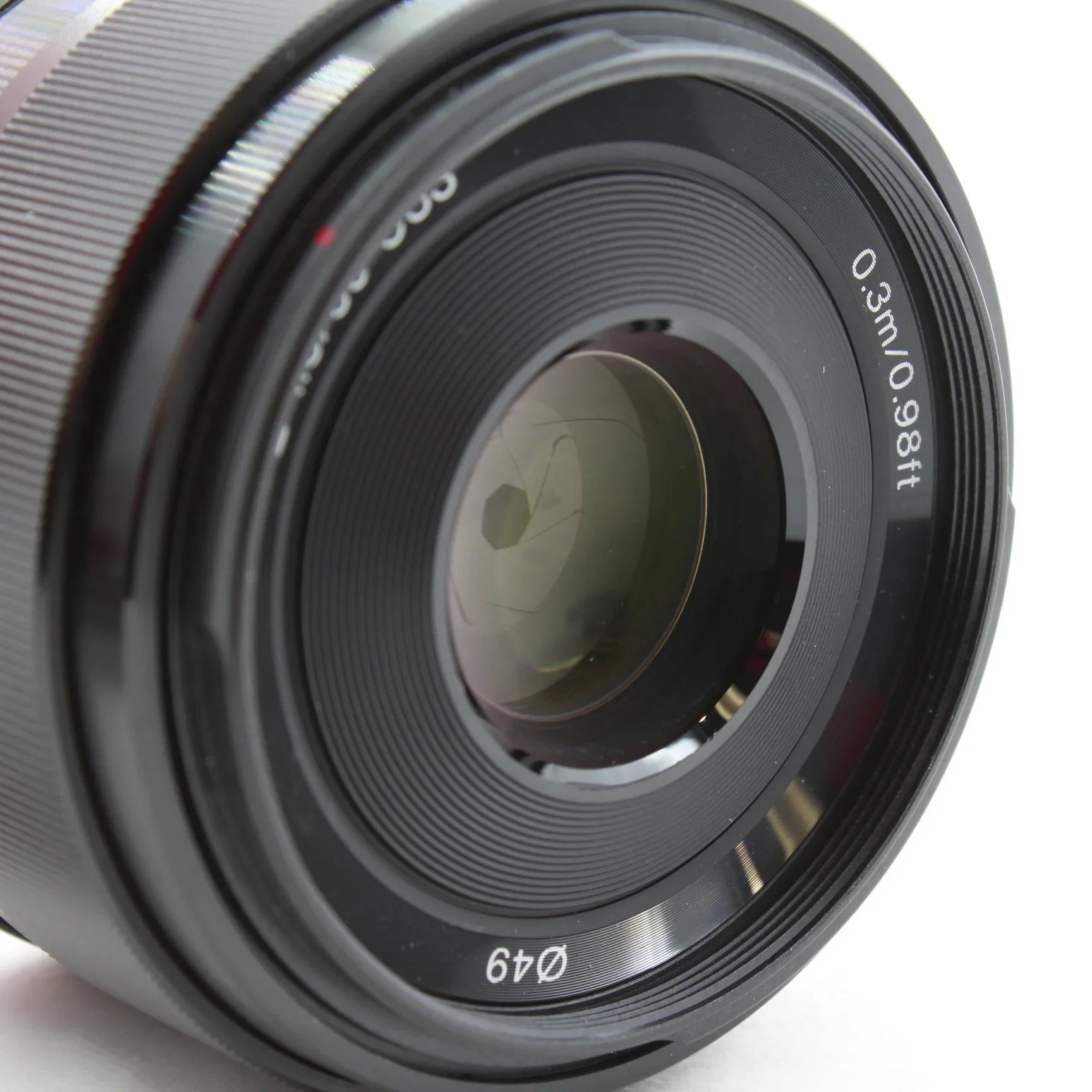 * OPEN BOX GOOD * Sony E 35mm f/1.8 OSS Lens at PROCAM | procam.com