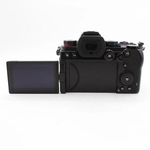 * OPEN BOX EXCELLENT * Panasonic Lumix DC-S5 Mirrorless Digital Camera (Body Only) at PROCAM | procam.com