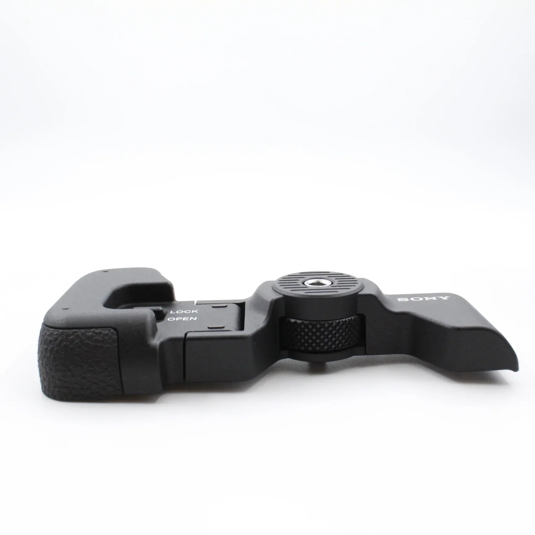 * OPEN BOX EXCELLENT * Sony Alpha a7CR Mirrorless Digital Camera (Body Only, Black) at PROCAM | procam.com