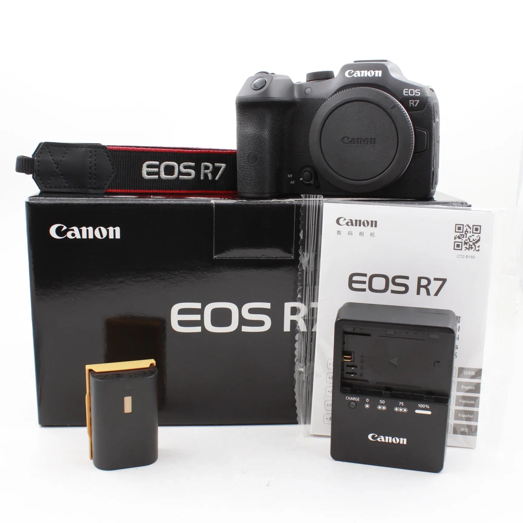 * OPEN BOX EXCELLENT * Canon EOS R7 Mirrorless Camera with 18-45mm Lens Content Creator Kit at PROCAM | procam.com