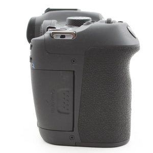 * OPEN BOX EXCELLENT * Canon EOS R7 Mirrorless Camera with 18-45mm Lens Content Creator Kit at PROCAM | procam.com
