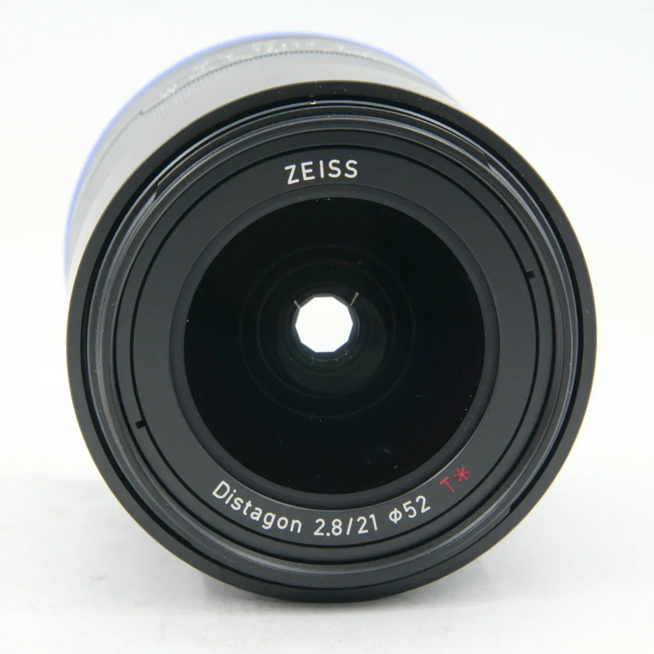 * OPEN BOX EXCELLENT * Zeiss Loxia 21mm f/2.8 Lens for Sony E at PROCAM | procam.com