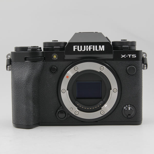 *** OPENBOX EXCELLENT *** FUJIFILM X-T5 Mirrorless Camera with XF 18-55mm f/2.8-4 R LM OIS Lens (Black)