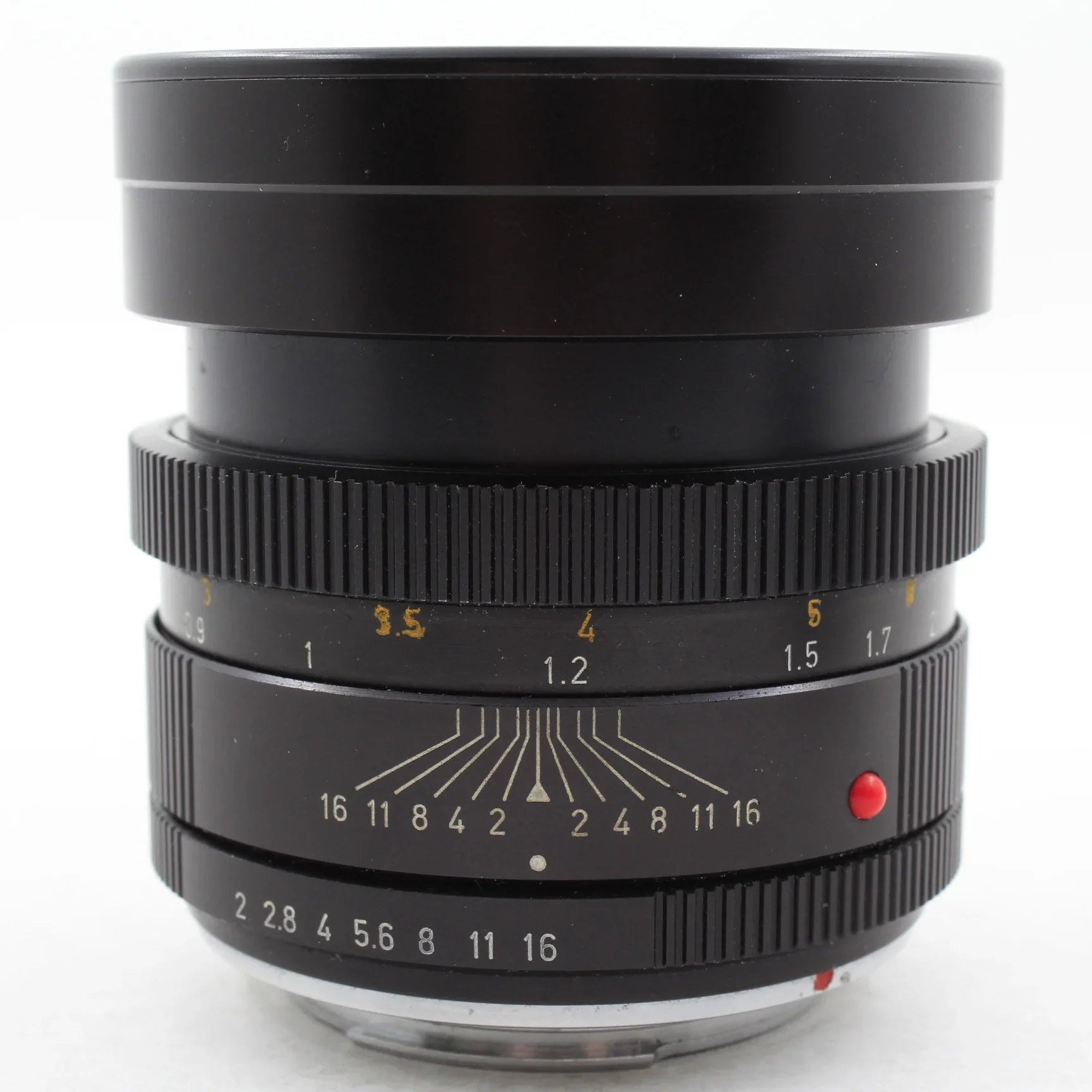 * USED * Leica Leitz Canada 90mm f/2 Summicron-R Lens at PROCAM | procam.com