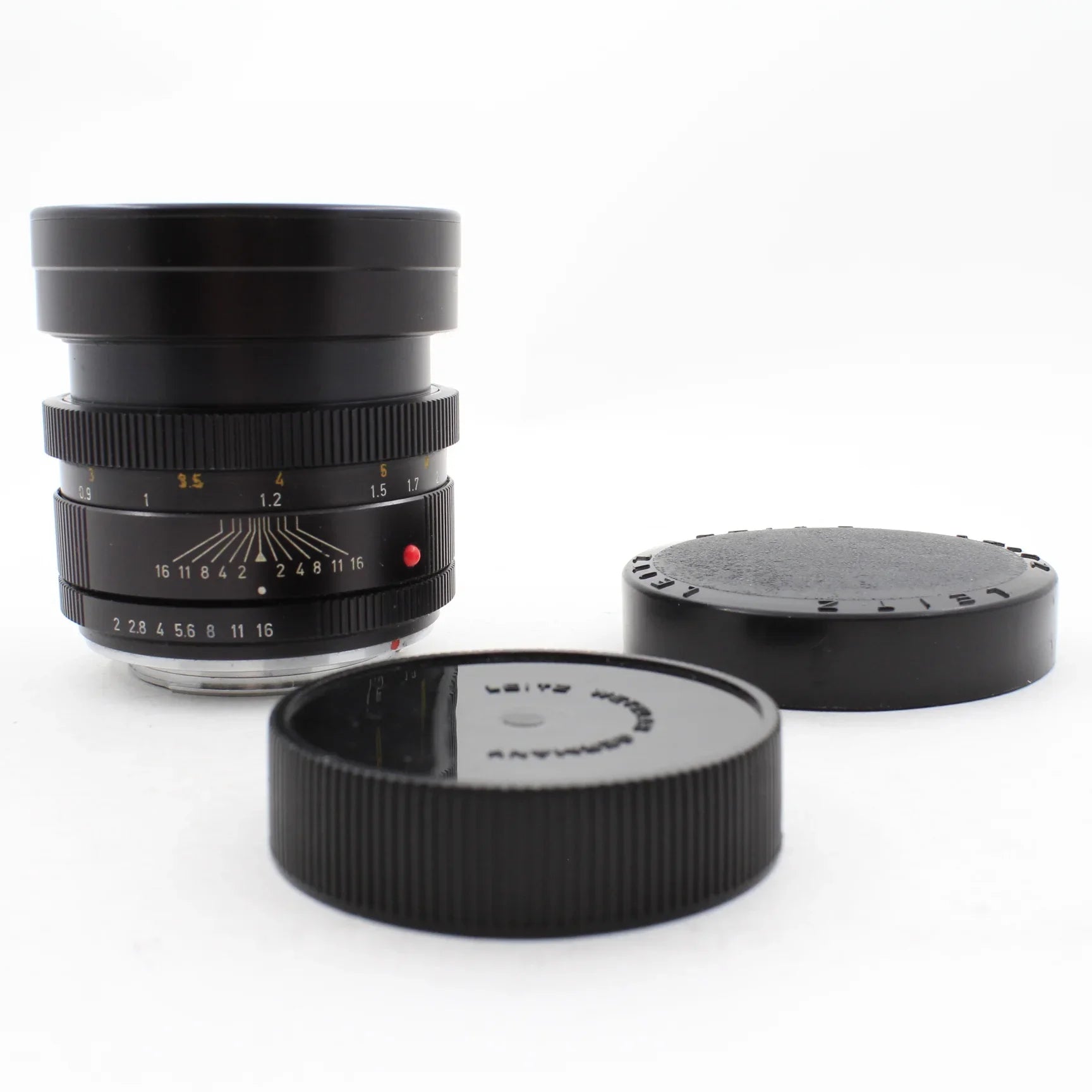 * USED * Leica Leitz Canada 90mm f/2 Summicron-R Lens at PROCAM | procam.com