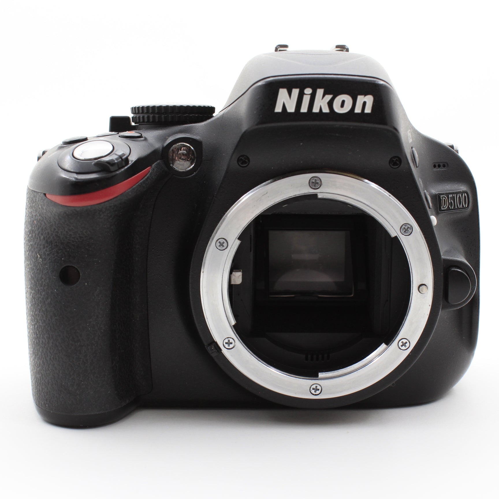 * USED * Nikon D5100 with AF-S DX 18-55mm f/3.5-5.6G VR Lens SHUTTER 47331 at PROCAM | procam.com