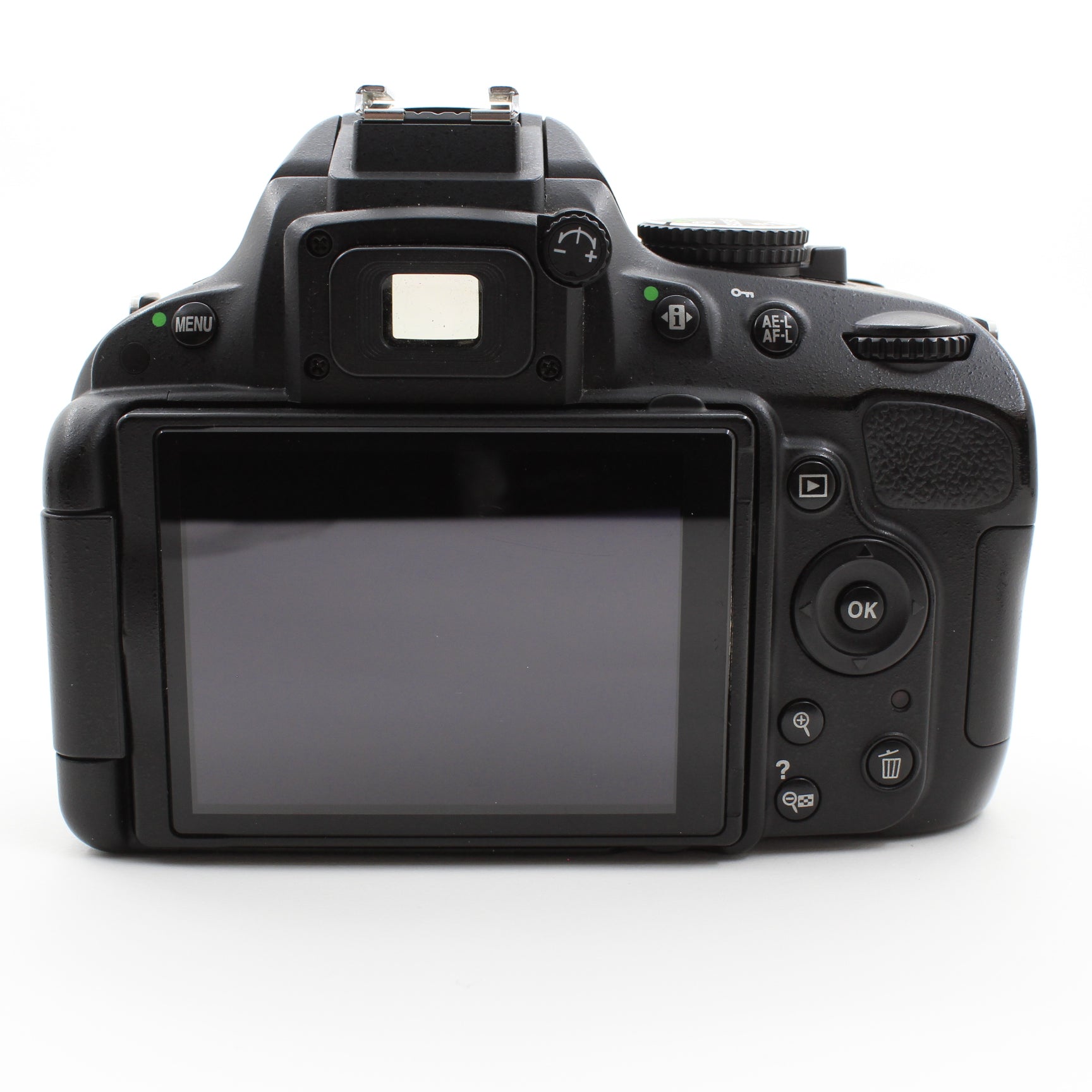 * USED * Nikon D5100 with AF-S DX 18-55mm f/3.5-5.6G VR Lens SHUTTER 47331 at PROCAM | procam.com