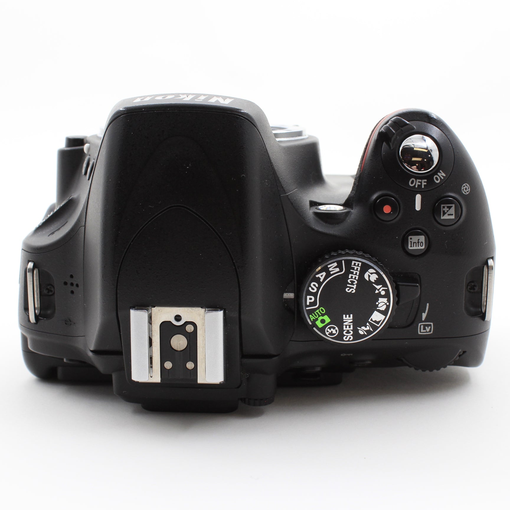 * USED * Nikon D5100 with AF-S DX 18-55mm f/3.5-5.6G VR Lens SHUTTER 47331 at PROCAM | procam.com