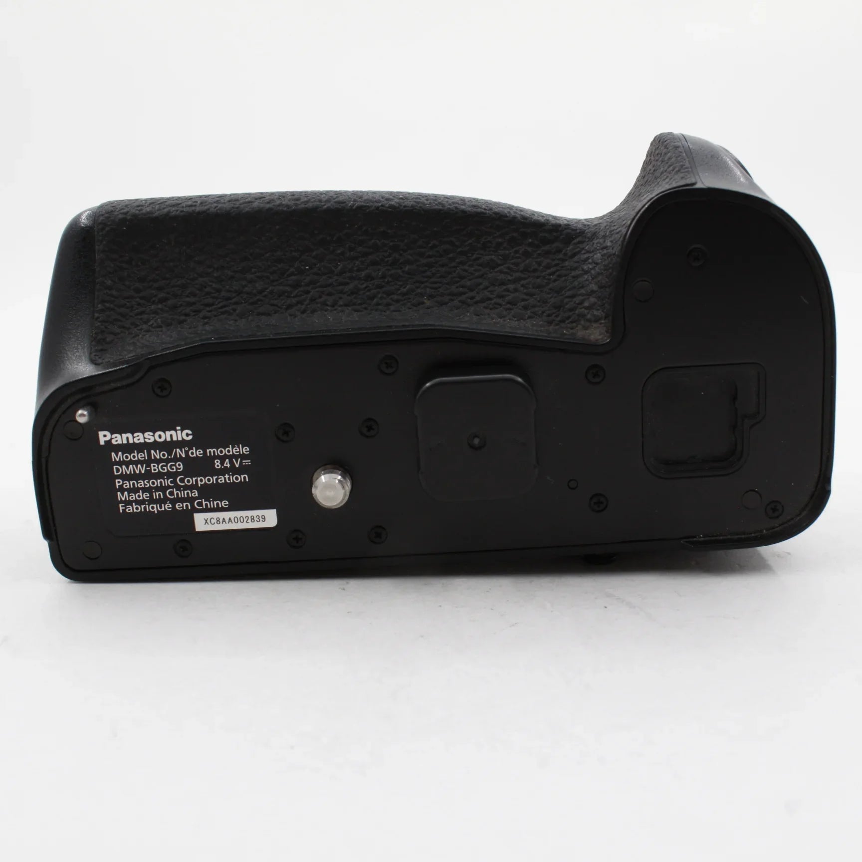* USED * Panasonic DMW-BGG9 Battery Grip For Lumix DC-G9 at PROCAM | procam.com
