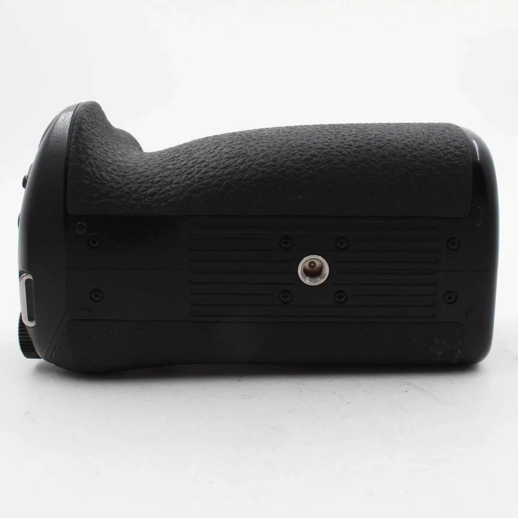 * USED * Panasonic DMW-BGG9 Battery Grip For Lumix DC-G9 at PROCAM | procam.com
