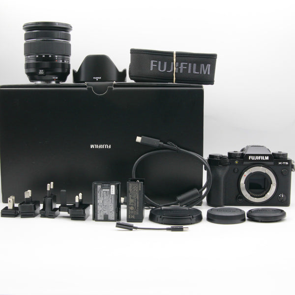 *** OPEN BOX EXCELLENT *** FUJIFILM X-T5 Mirrorless Camera with XF 16-80mm f/4 R OIS WR Lens (Black)