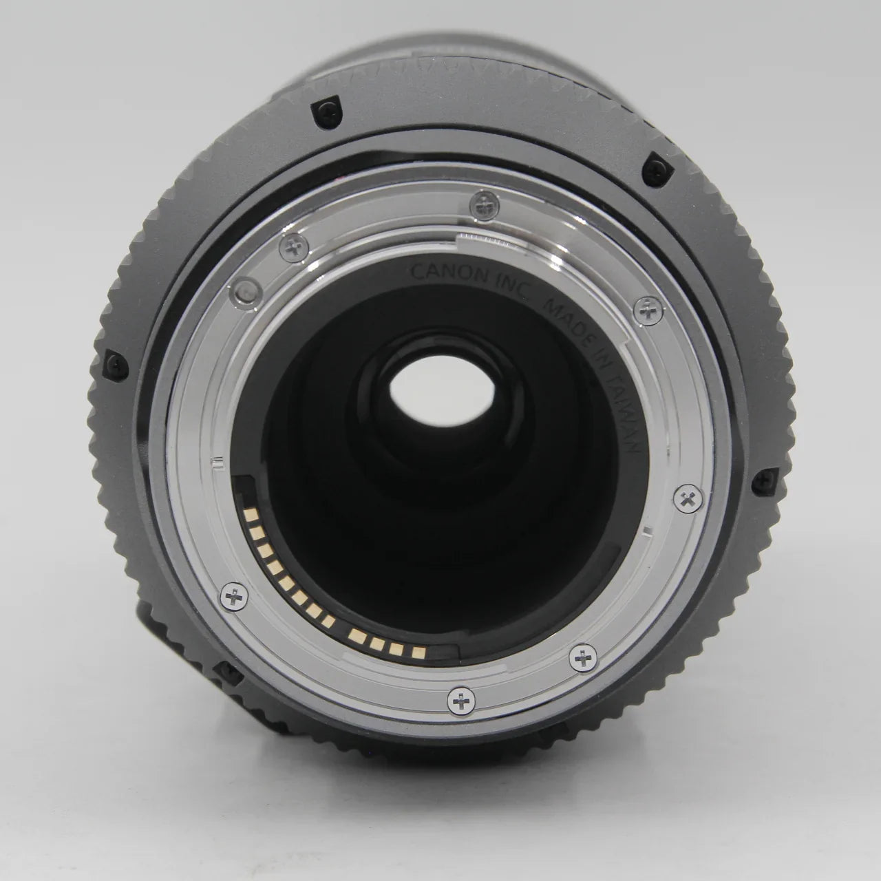 * OPEN BOX EXCELLENT * Canon RF 600mm f/11 IS STM Lens at PROCAM | procam.com