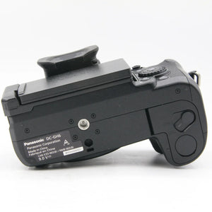 * OPEN BOX EXCELLENT * Panasonic Lumix GH6 Mirrorless Camera with 12-60mm f/2.8-4.0 Leica Lens at PROCAM | procam.com