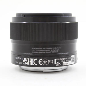 * OPEN BOX EXCELLENT * Sony E 35mm f/1.8 OSS Lens at PROCAM | procam.com