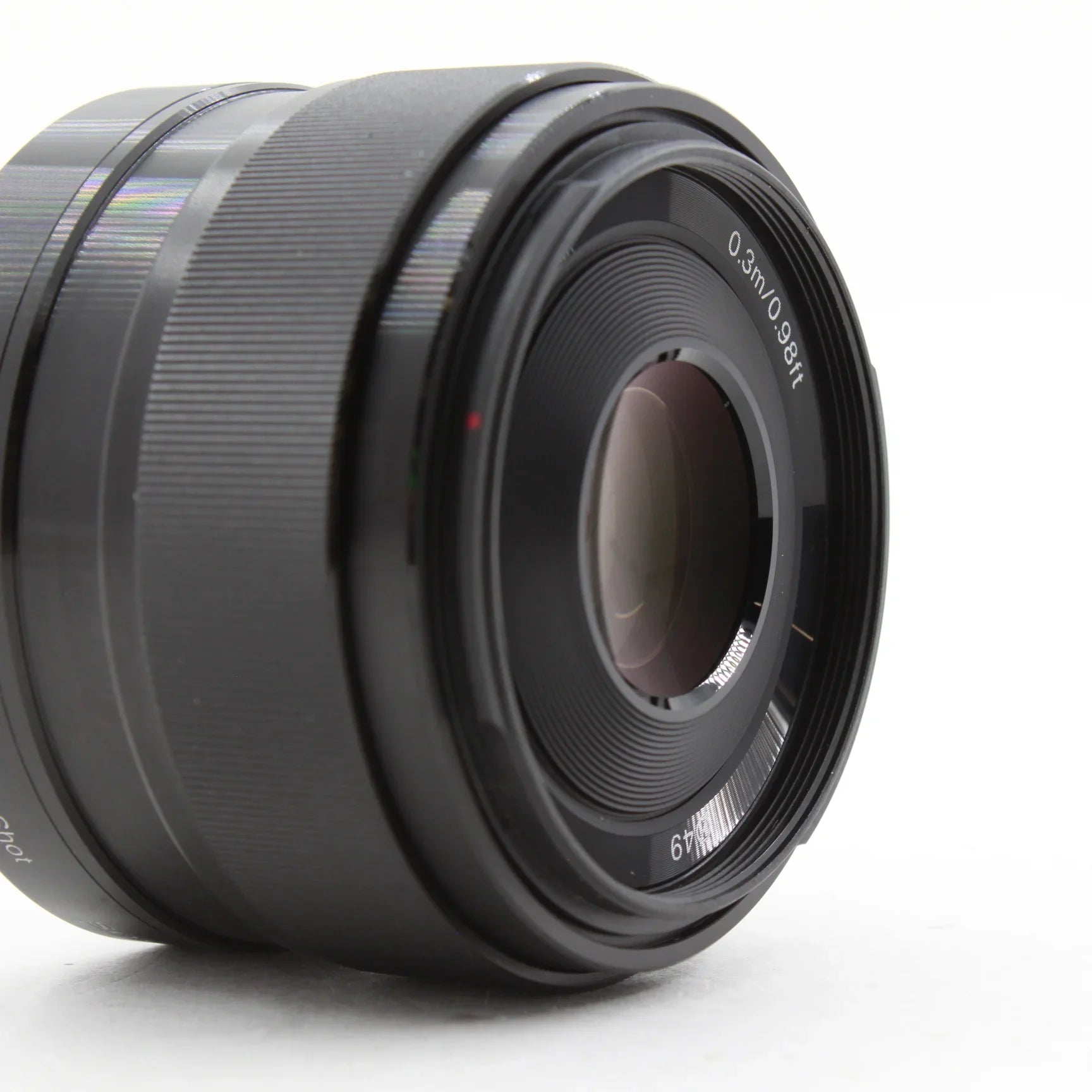 * OPEN BOX EXCELLENT * Sony E 35mm f/1.8 OSS Lens at PROCAM | procam.com