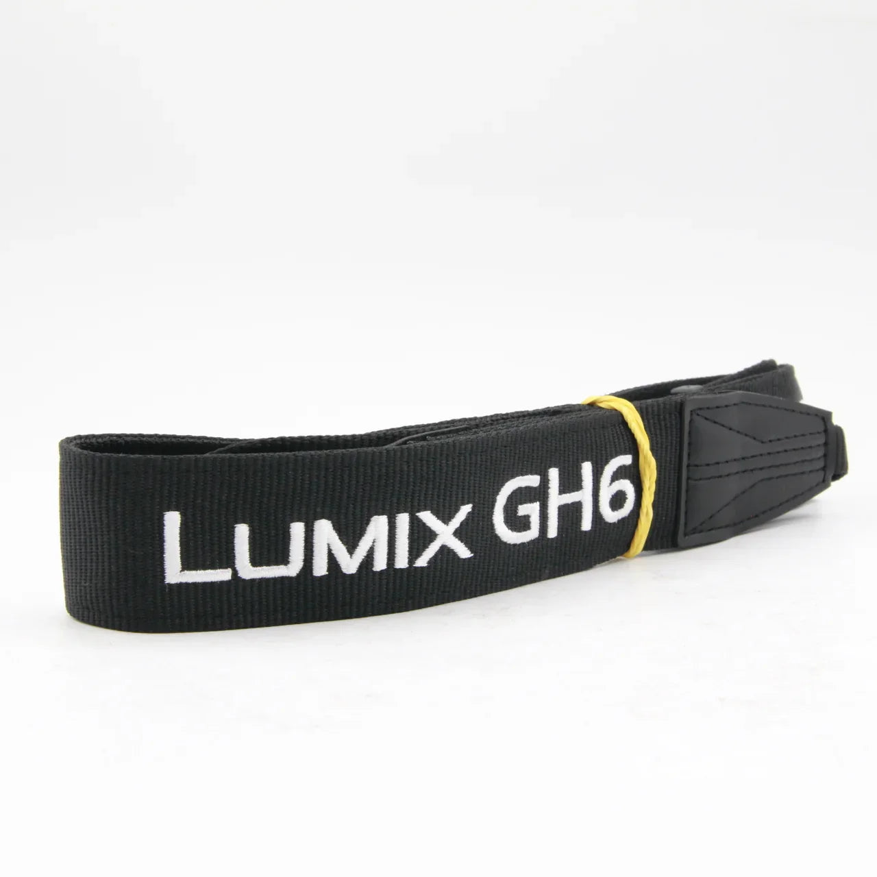 * OPEN BOX EXCELLENT * Panasonic Lumix GH6 Mirrorless Camera with 12-60mm f/2.8-4.0 Leica Lens at PROCAM | procam.com