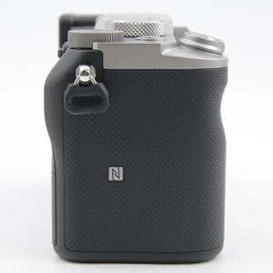 * OPEN BOX EXCELLENT * Sony Alpha a7C Mirrorless Digital Camera with FE 28-60mm f/4-5.6 Lens (Silver) at PROCAM | procam.com