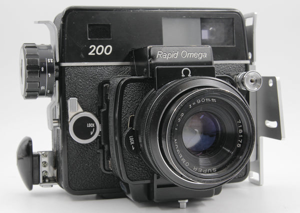 *** USED *** Konica Rapid-Omega 200 Camera with 90mm Lens / 120 Film Holder