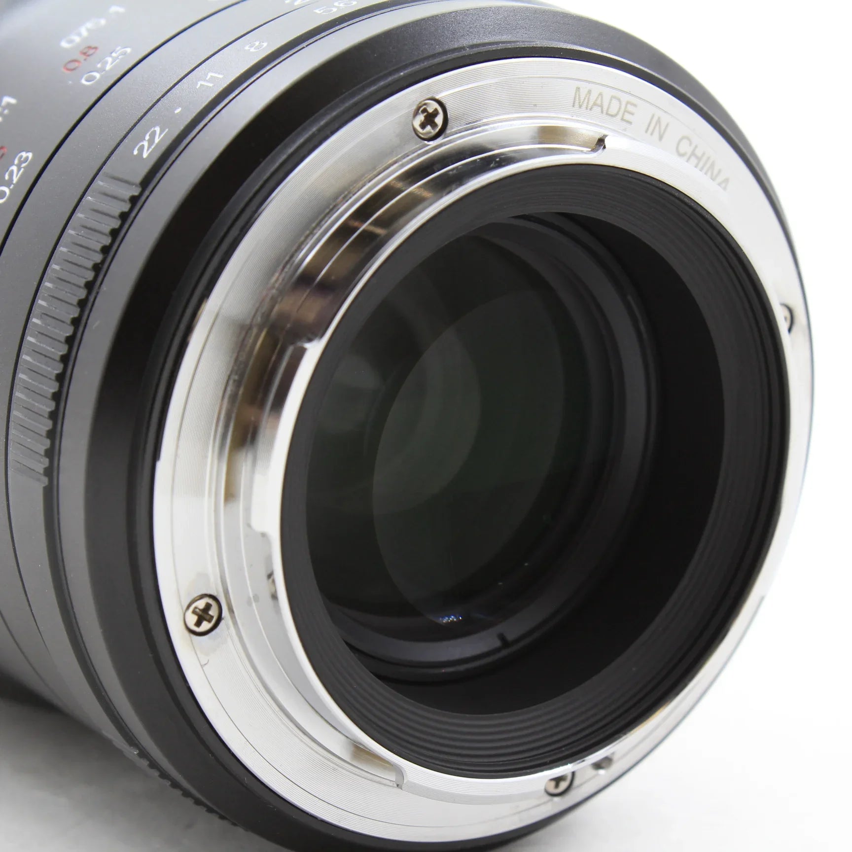 * OPEN BOX EXCELLENT * Laowa 90mm f/2.8 2x Ultra Macro APO Lens for Leica L at PROCAM | procam.com