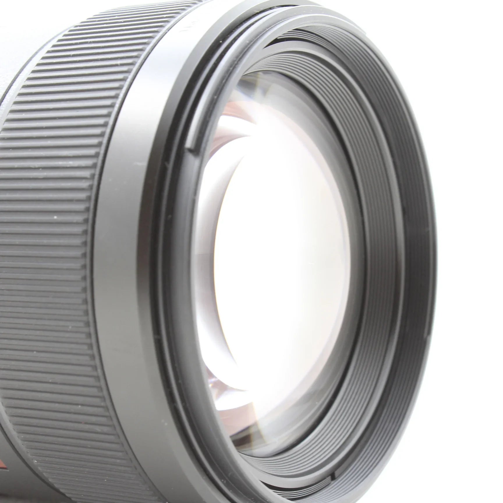 * OPEN BOX EXCELLENT * Sony FE 85mm f/1.4 GM Lens at PROCAM | procam.com