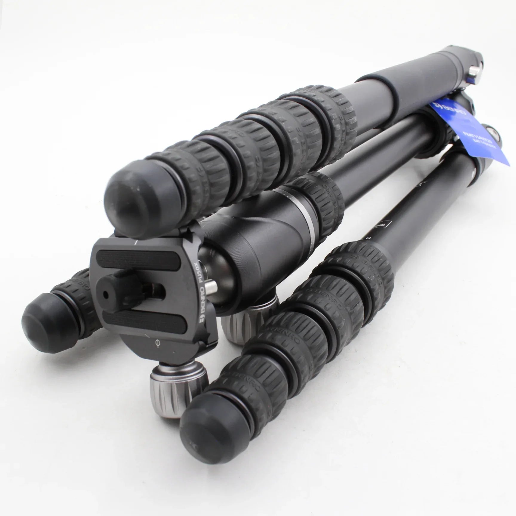 * OPEN BOX EXCELLENT * Benro Bat One Series Aluminum Travel Tripod with VX20 Ball Head (65.2") at PROCAM | procam.com