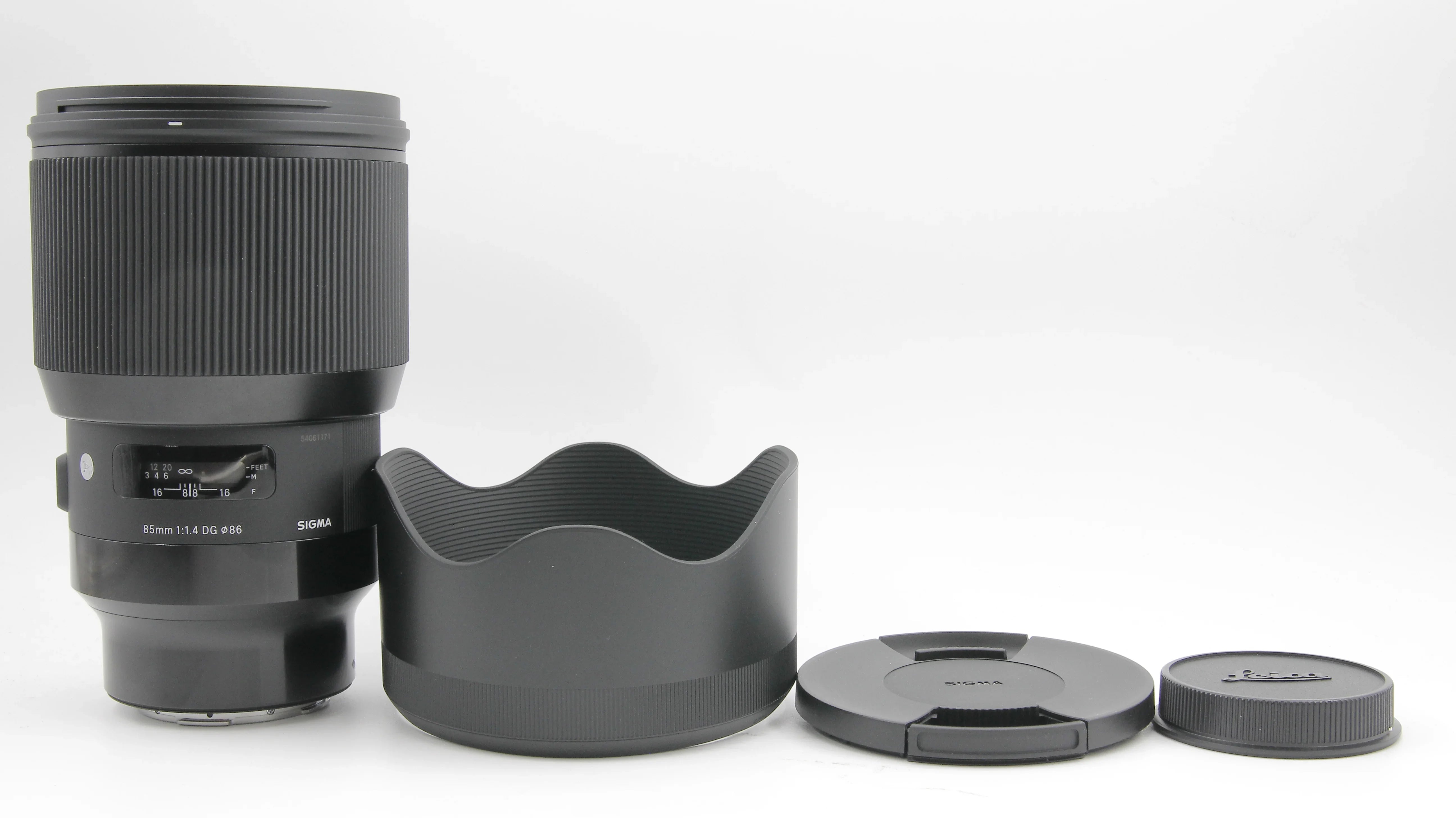 * OPEN BOX EXCELLENT * Sigma 85mm f/1.4 DG HSM Art Lens for Leica L (Version 1) at PROCAM | procam.com