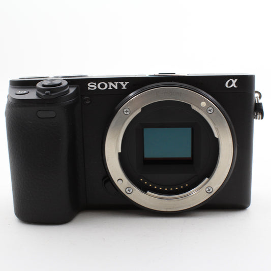 * OPEN BOX GOOD * Sony a6400 Mirrorless Digital Camera with E 18-135mm f/3.5-5.6 OSS Lens