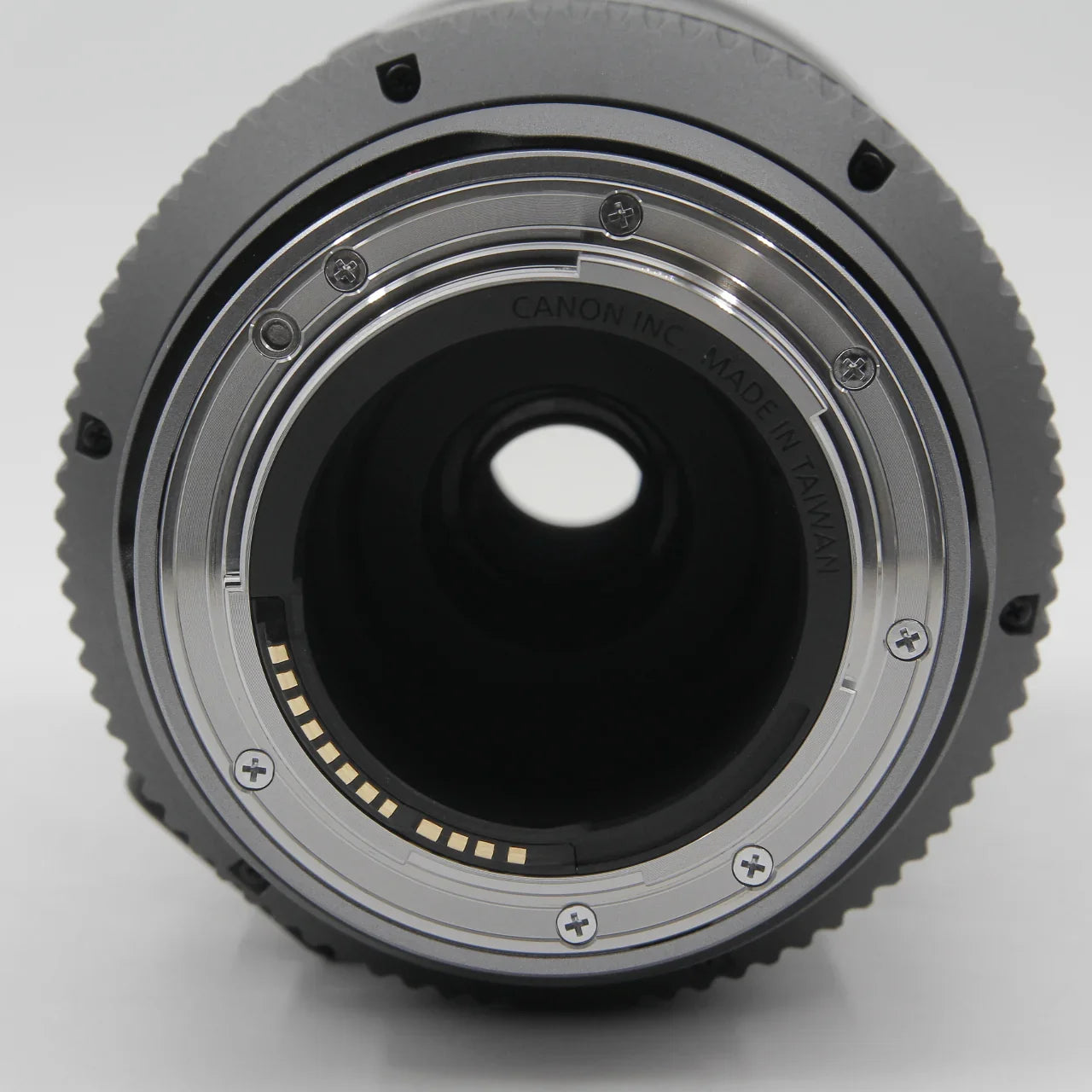 * OPEN BOX EXCELLENT * Canon RF 600mm f/11 IS STM Lens at PROCAM | procam.com