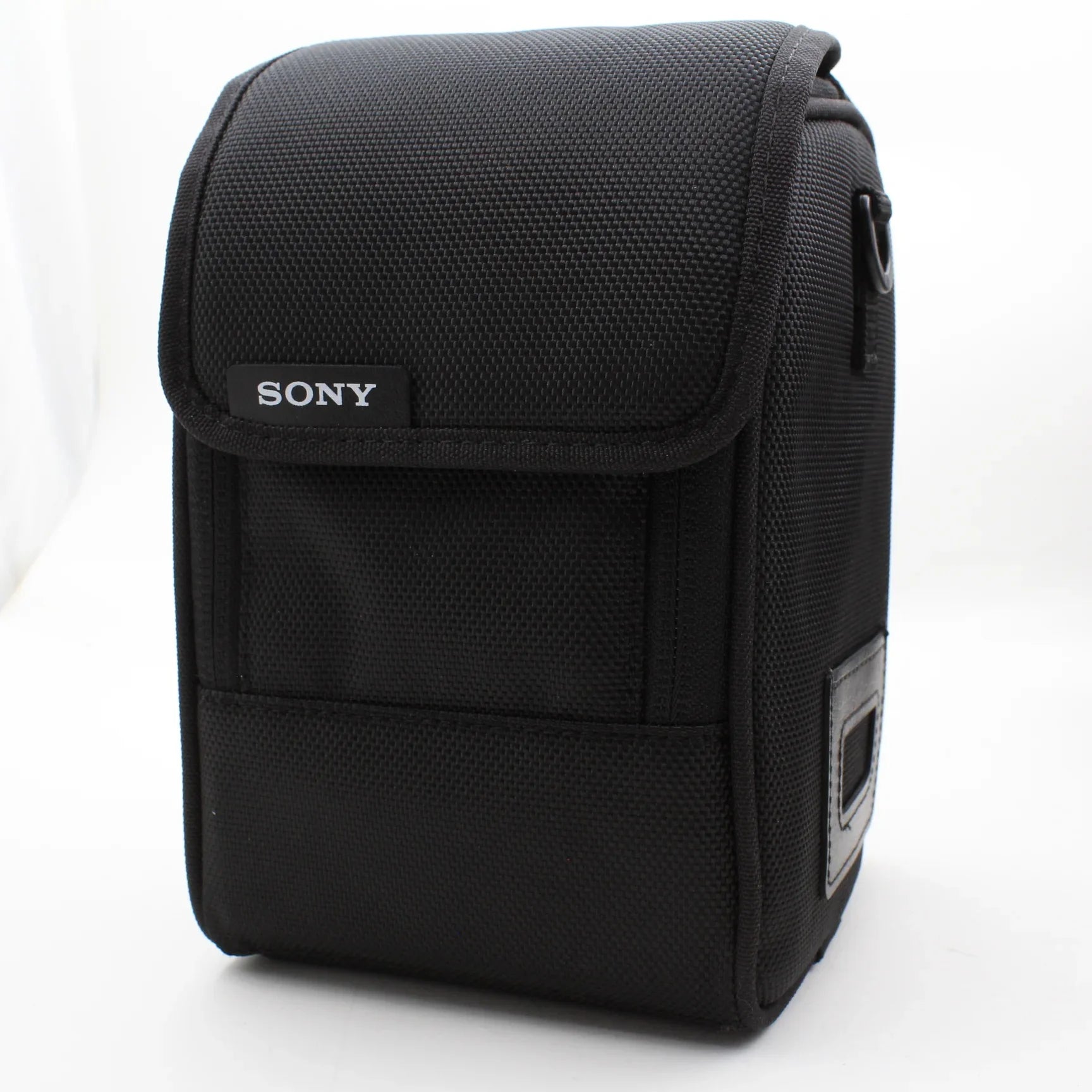 * OPEN BOX EXCELLENT * Sony FE 85mm f/1.4 GM Lens at PROCAM | procam.com
